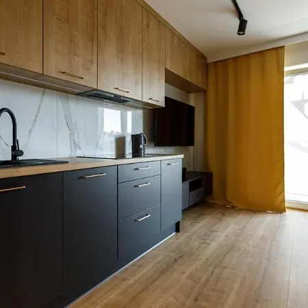 Golden Apartments&glamping-kw46 Apartman